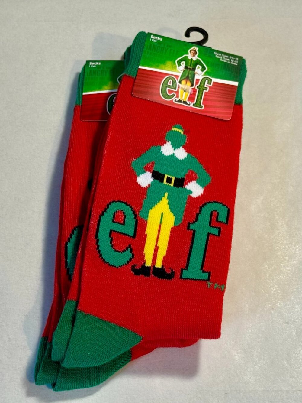 2 Pairs Elf Will Ferrell Novelty Crew Socks Size 6-12/13 OSFM